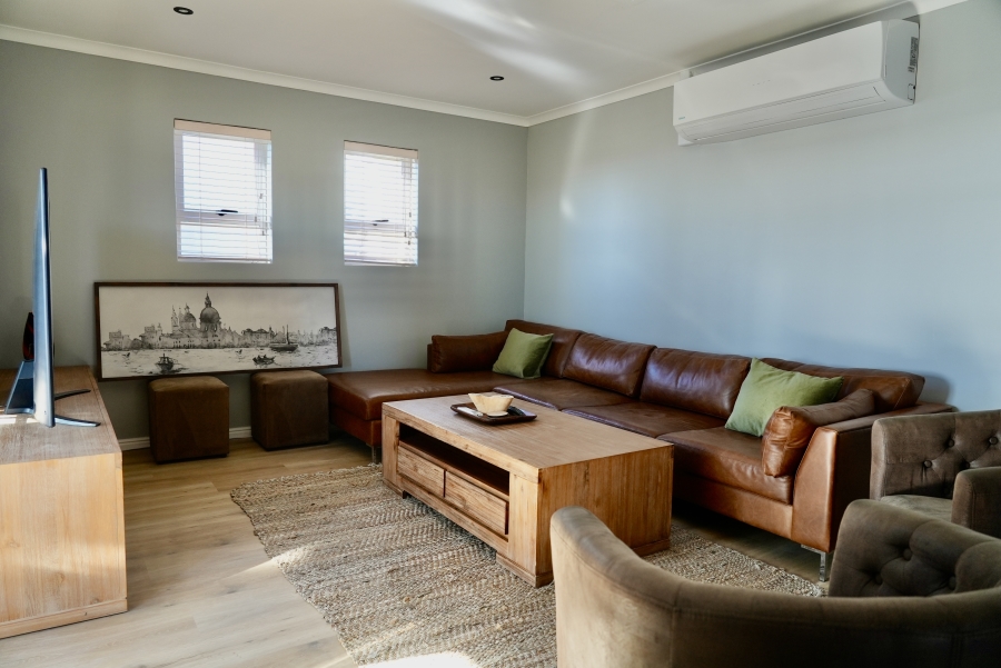 To Let 2 Bedroom Property for Rent in Century City Western Cape